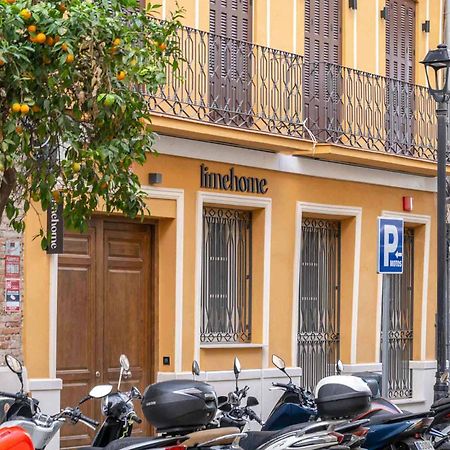Limehome Malaga Calle Victoria エクステリア 写真