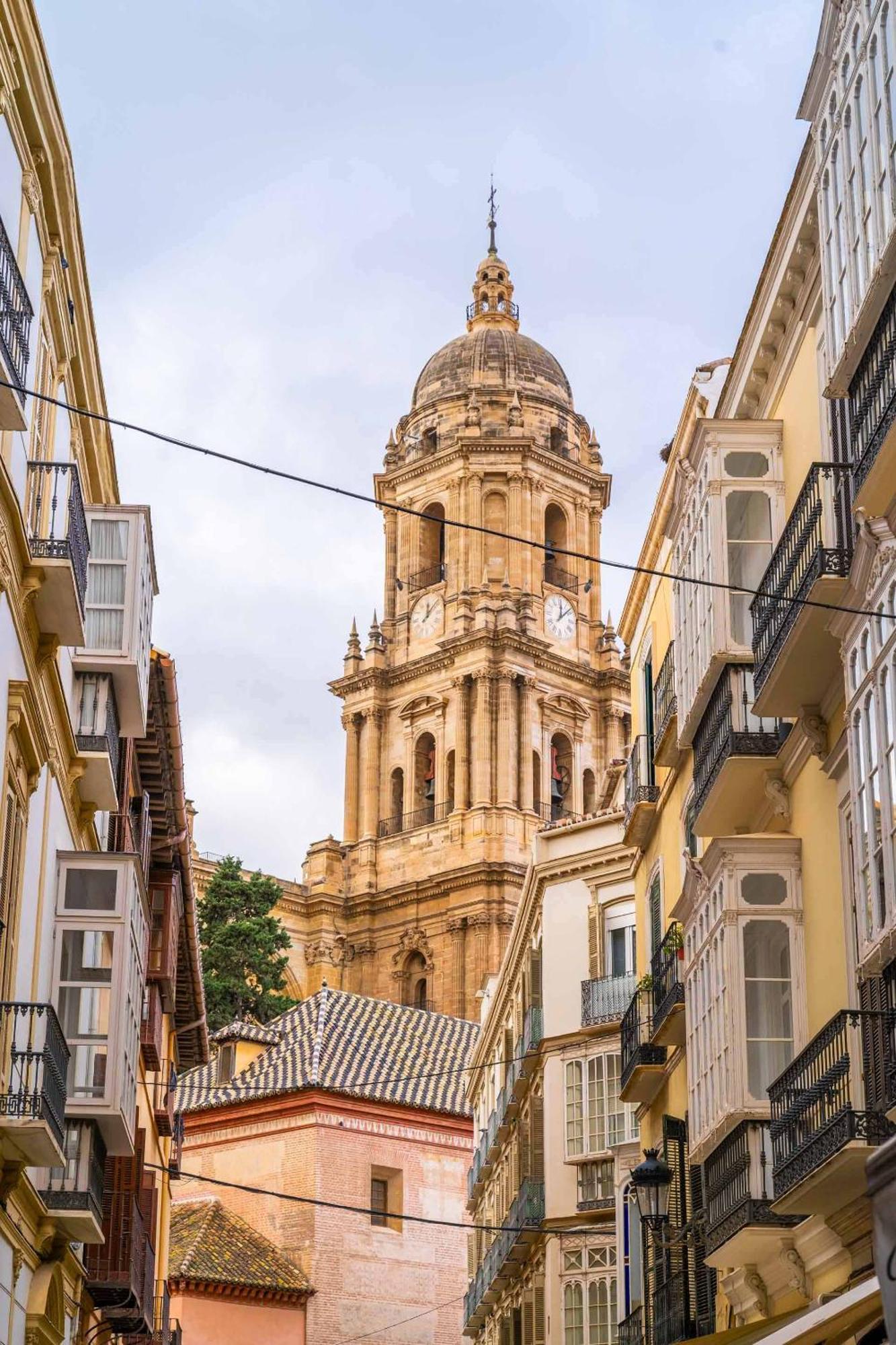 Limehome Malaga Calle Victoria エクステリア 写真