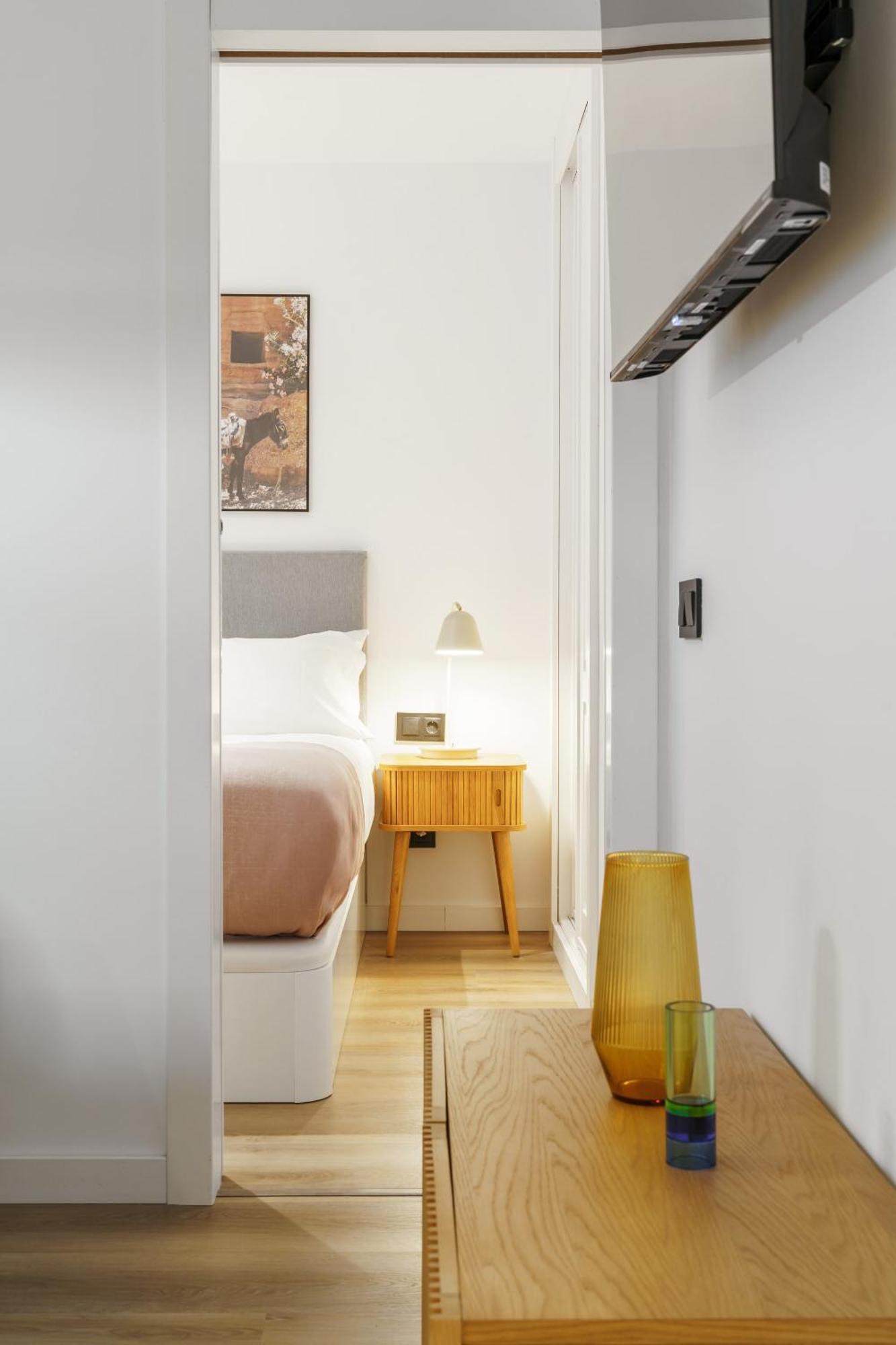 Limehome Malaga Calle Victoria 部屋 写真