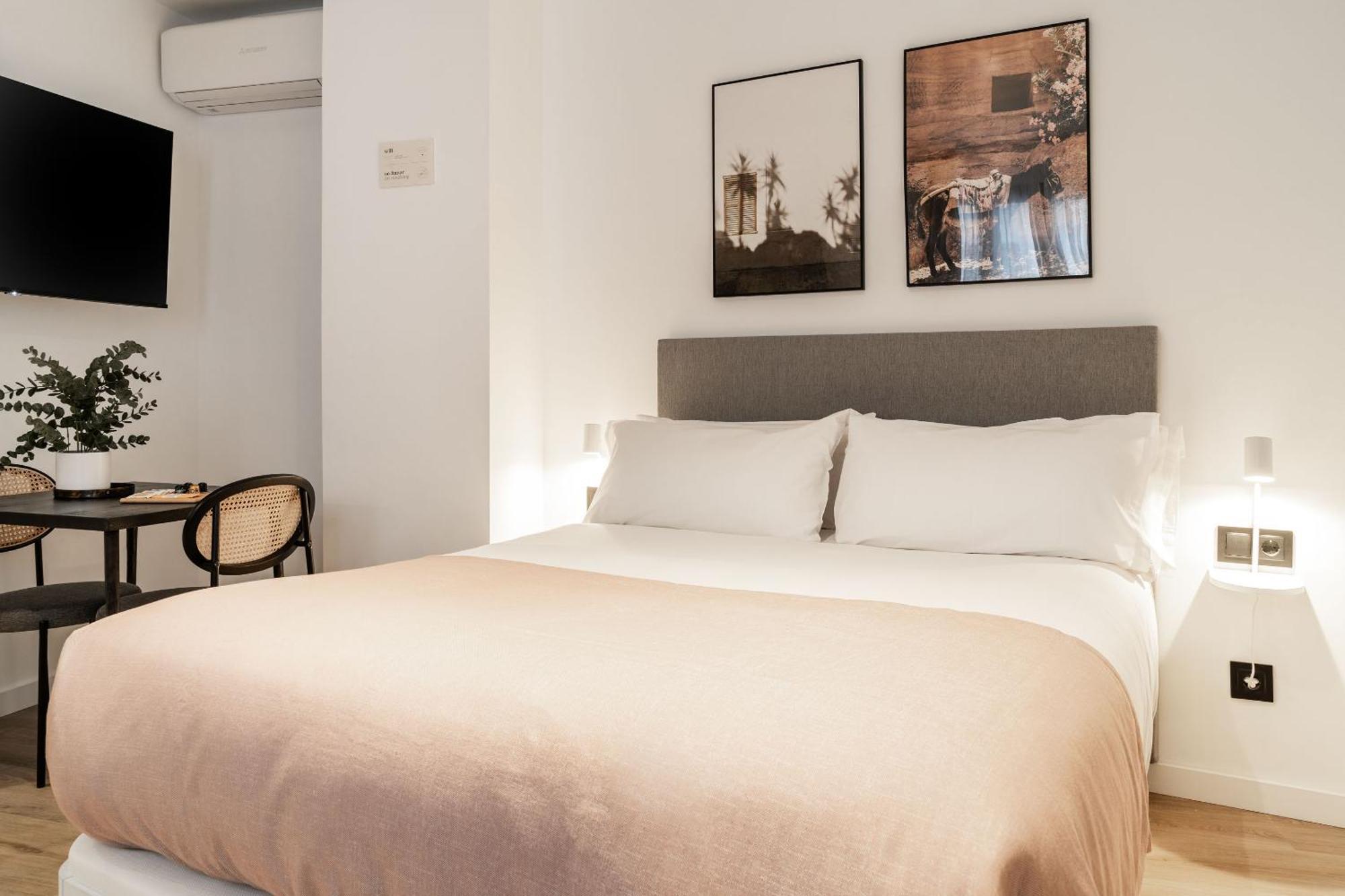 Limehome Malaga Calle Victoria 部屋 写真