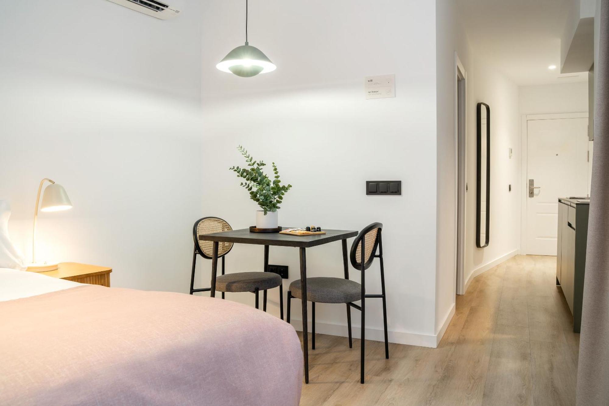 Limehome Malaga Calle Victoria 部屋 写真