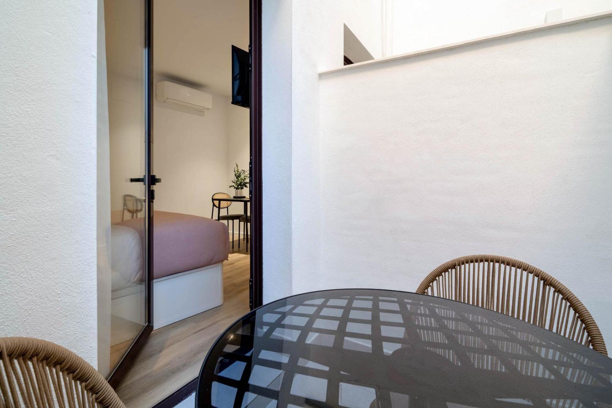 Limehome Malaga Calle Victoria 部屋 写真