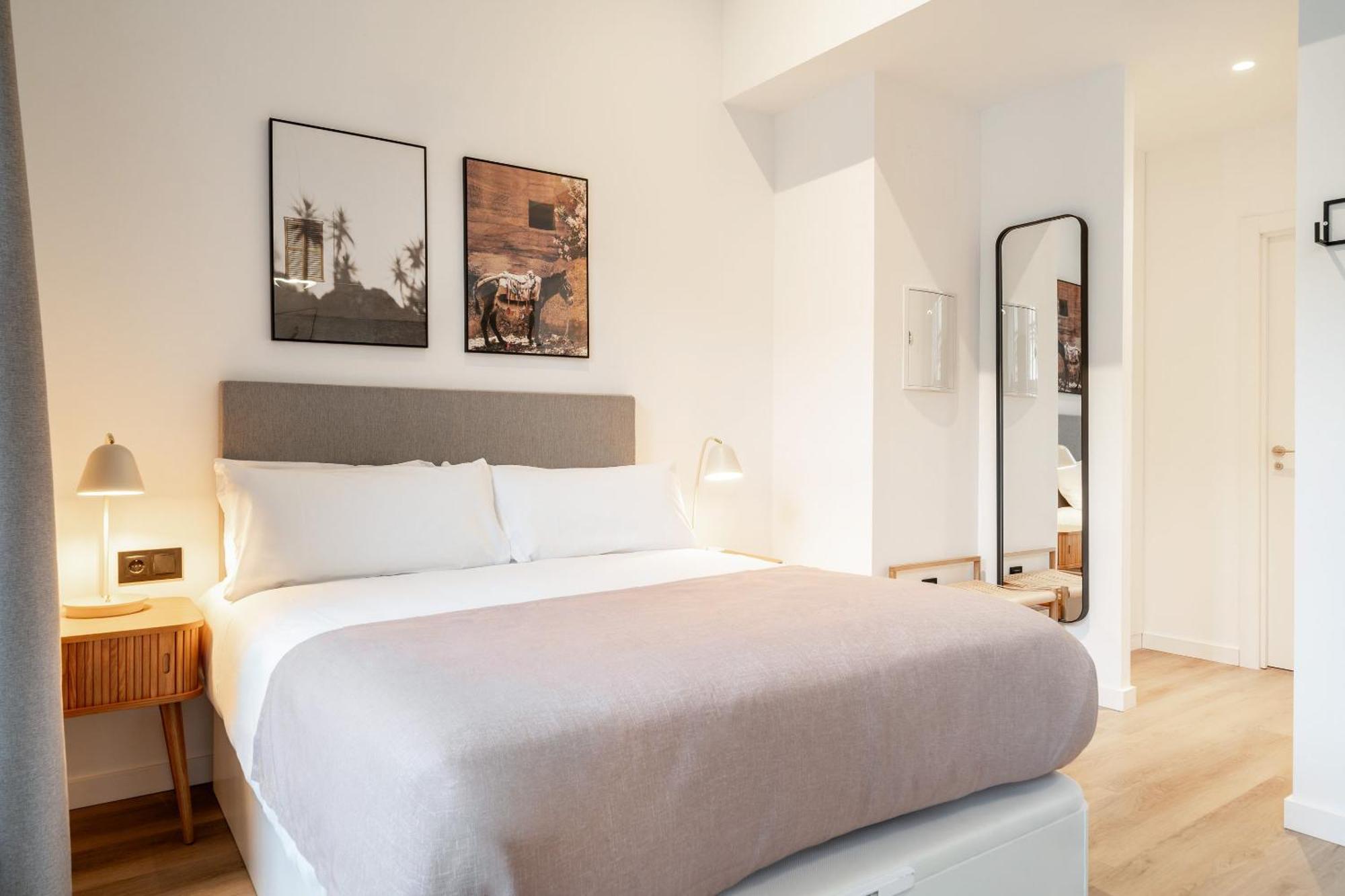 Limehome Malaga Calle Victoria 部屋 写真